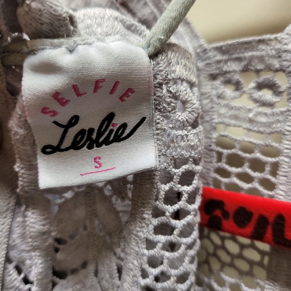 Selfie leslie romper - Picture 3 of 3